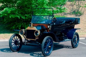 Ford Model T Touring ©Toyota